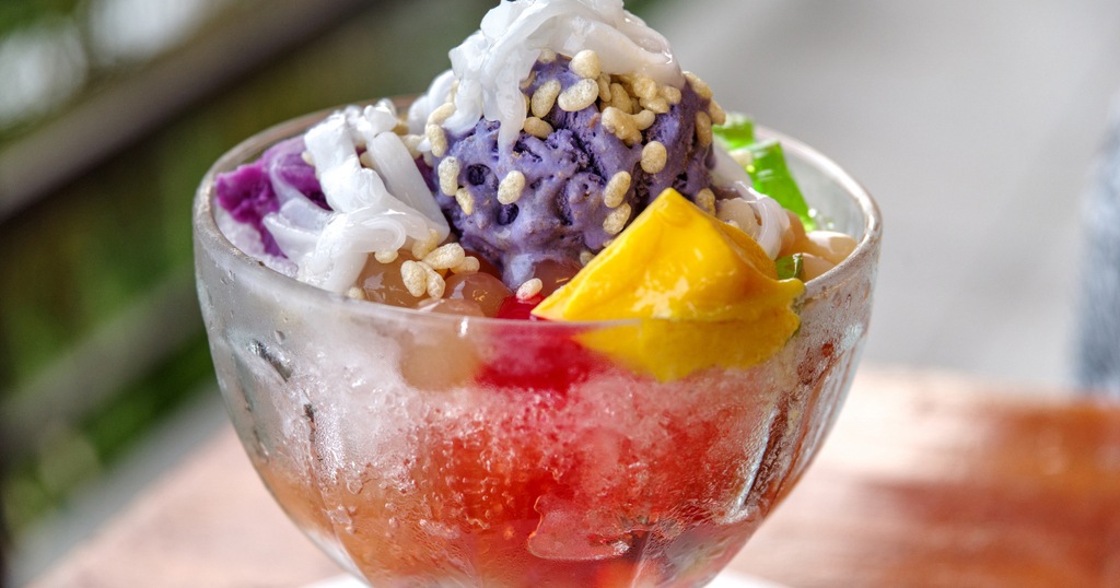 halo-halo the bailiwick academy buffet items