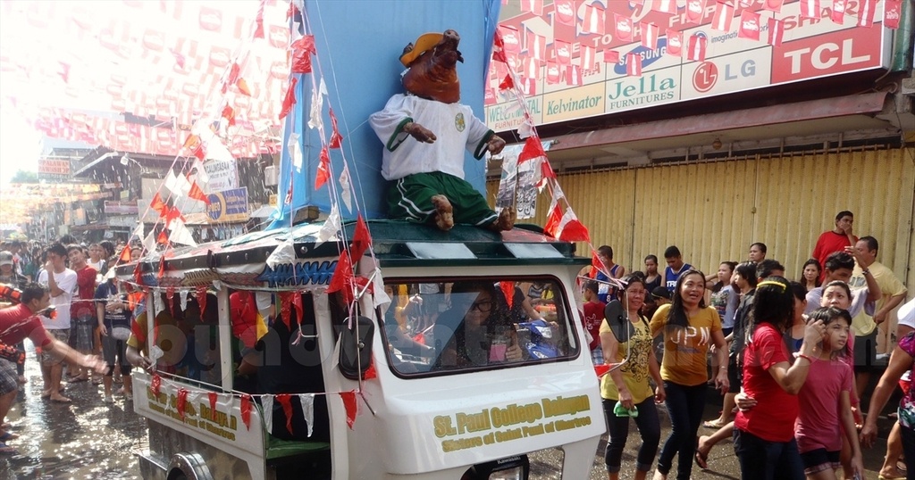 lechon festival the bailiwick academy balayan batangas