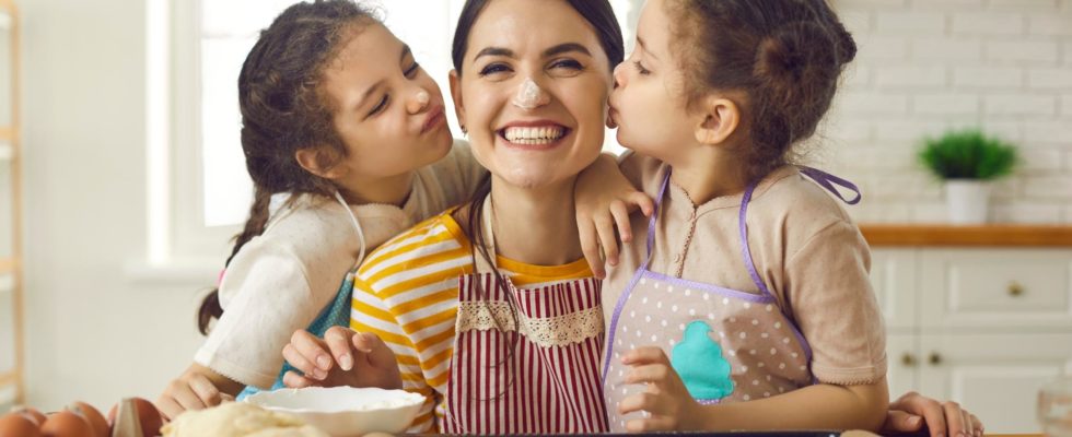 how to be a happy working mom the bailiwick academy